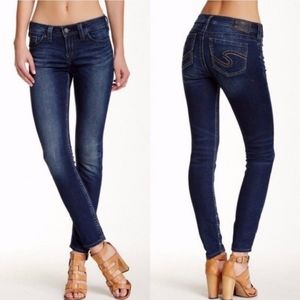 ☃️Silver Jeans Aiko Skinny in Dark Wash